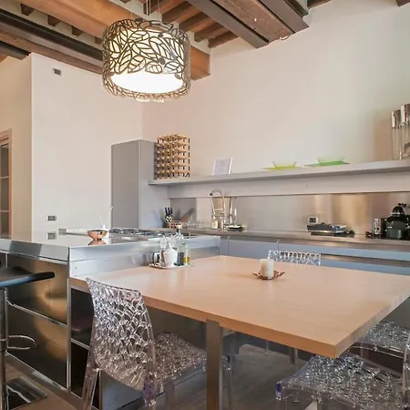 Luxury In Center Of Pietrasanta